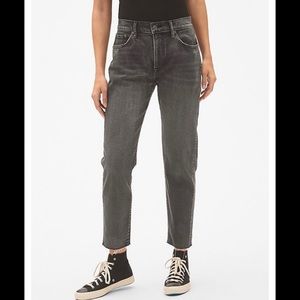 Gap Black High Rise Best Girlfriend Jeans Raw Hem